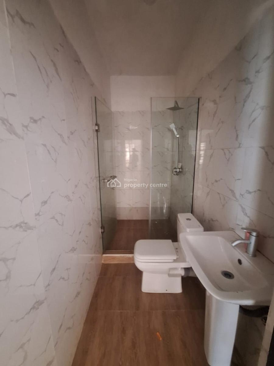 Well Maintained Spacious 3 Bedrooms Terraced Duplex, Ikota, Lekki, Lagos, Terraced Duplex for Rent