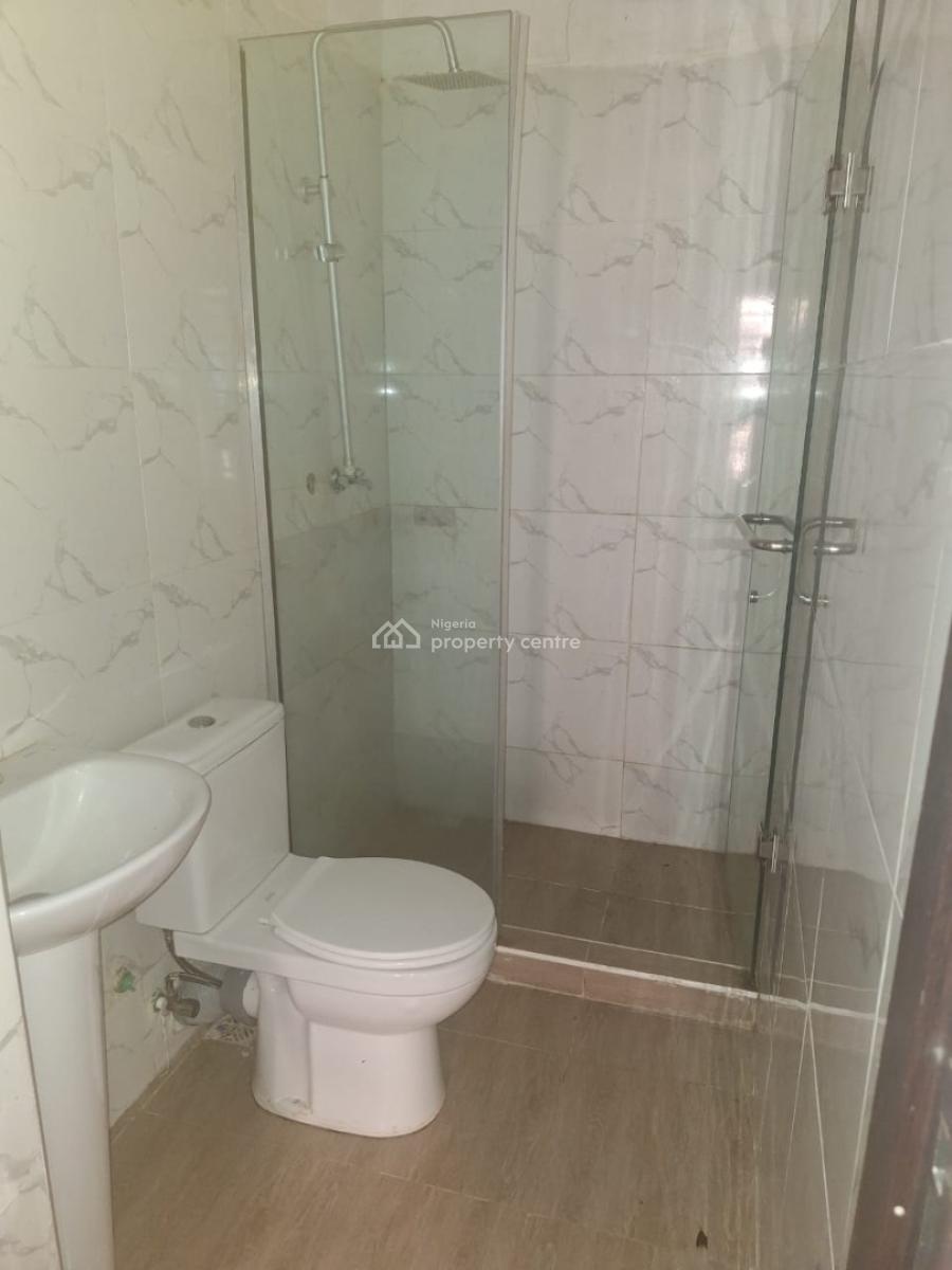 Well Maintained Spacious 3 Bedrooms Terraced Duplex, Ikota, Lekki, Lagos, Terraced Duplex for Rent