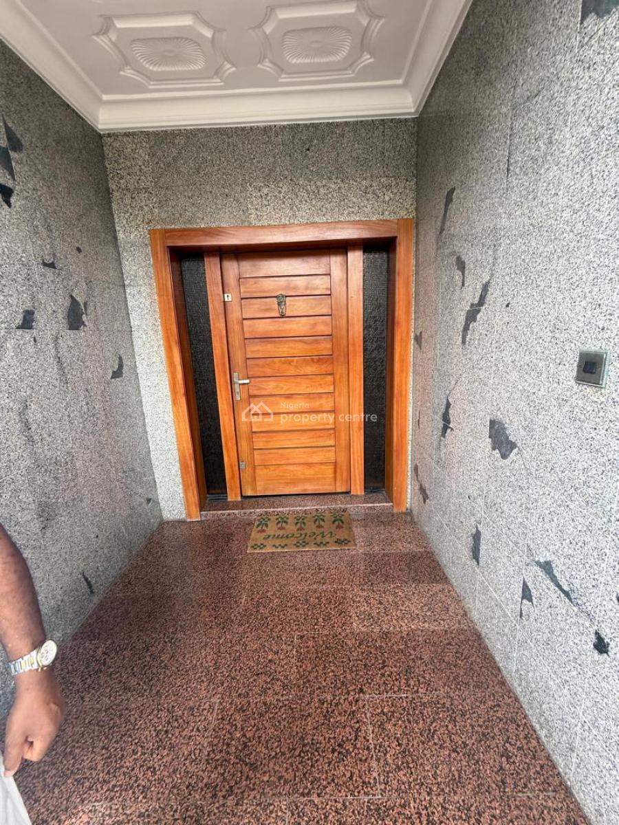 Well Built and Spacious 5 Bedroom Detached Duplex with Bqs, Adebayo Doherty Road, Lekki Phase 1, Lekki, Lagos, Commercial Property for Rent