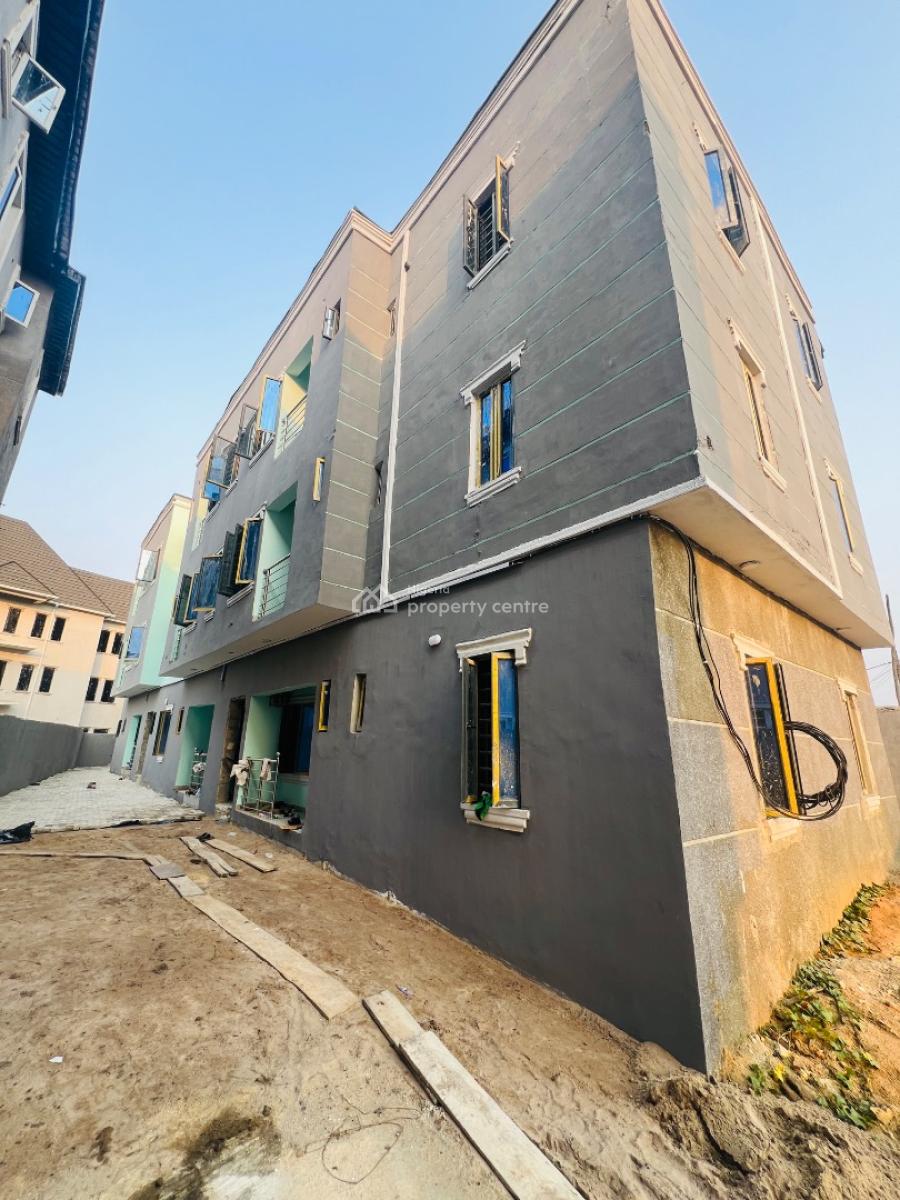 Standard 2 Bedroom Apartment in a Secured Estate, Lakowe, Ibeju Lekki, Lagos, Flat / Apartment for Rent