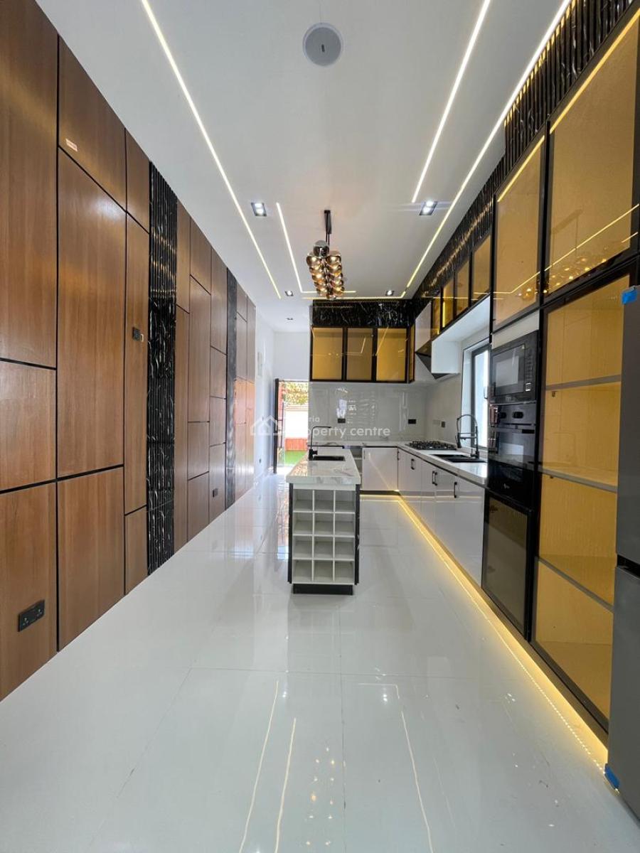 5 Bedroom with Pool, Ikota, Lekki, Lagos, Detached Duplex for Sale