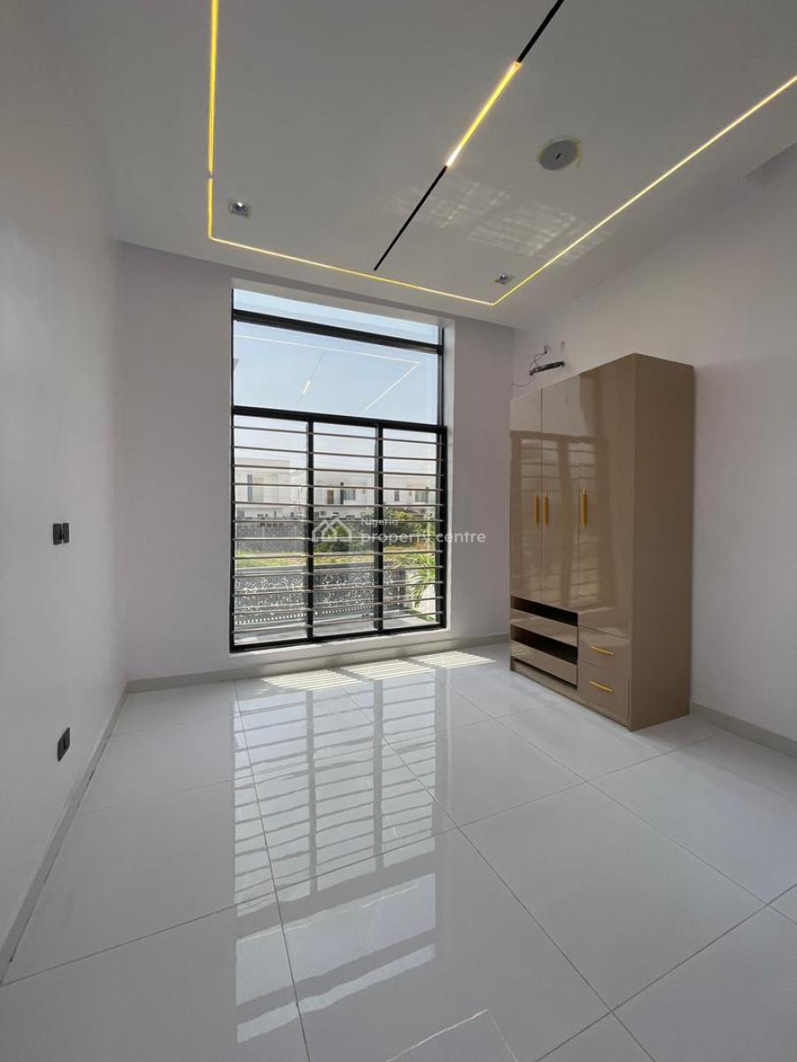 Beautifull 5 Bedroom with Pool, 2nd Tollgate, Lekki, Lagos, Detached Duplex for Sale