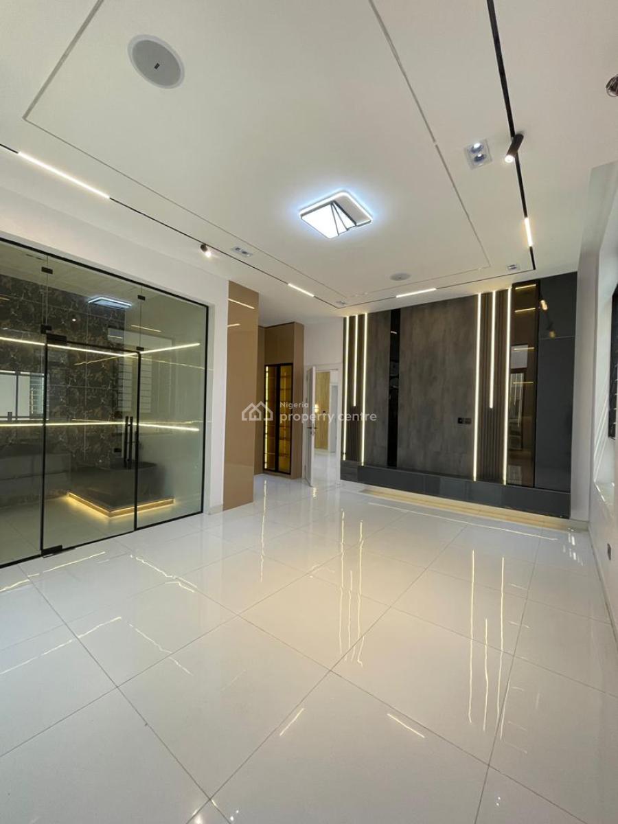 Beautifull 5 Bedroom with Pool, 2nd Tollgate, Lekki, Lagos, Detached Duplex for Sale