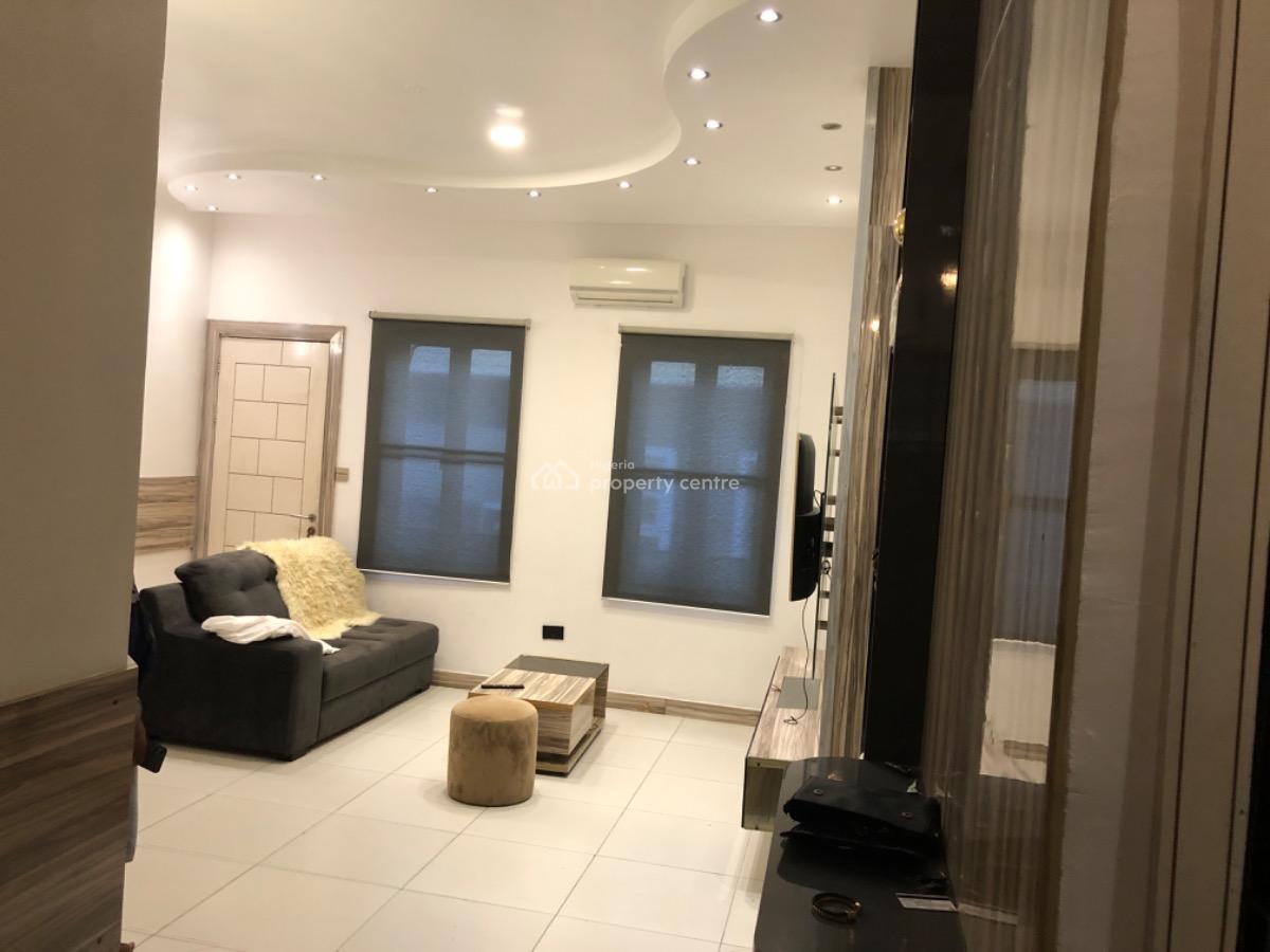 Fully Furnished and Serviced 2 Bedroom Apartment, Lekki Phase 1, Lekki, Lagos, Flat / Apartment for Rent