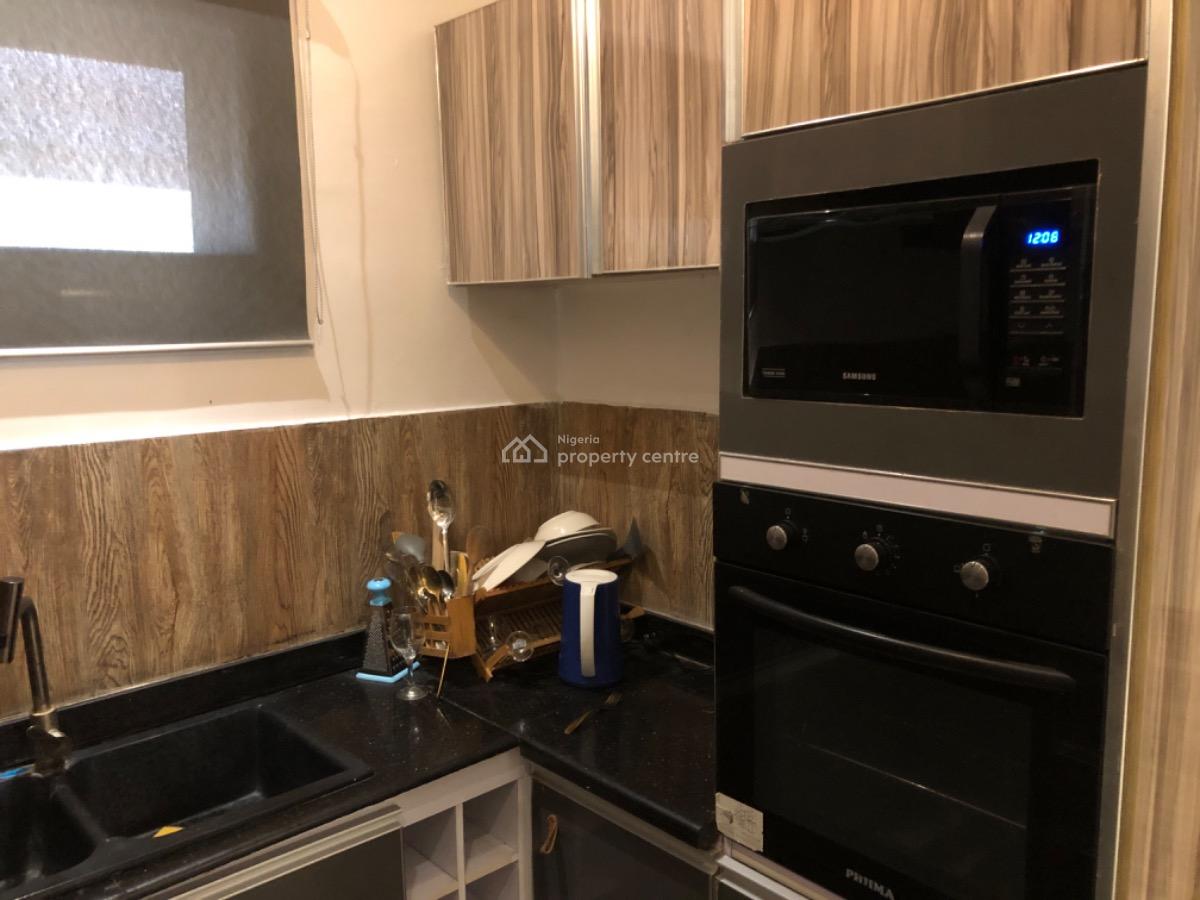 Fully Furnished and Serviced 2 Bedroom Apartment, Lekki Phase 1, Lekki, Lagos, Flat / Apartment for Rent