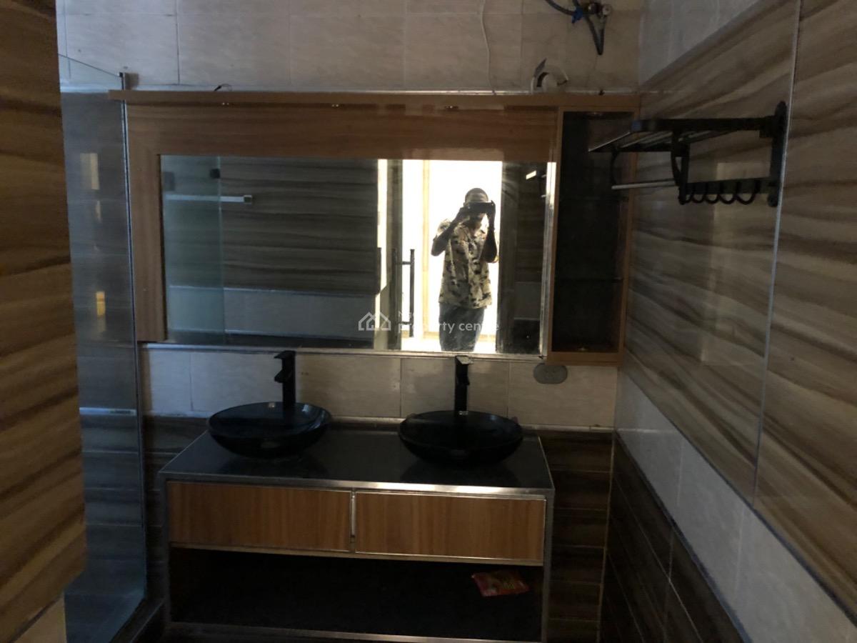 Fully Furnished and Serviced 2 Bedroom Apartment, Lekki Phase 1, Lekki, Lagos, Flat / Apartment for Rent