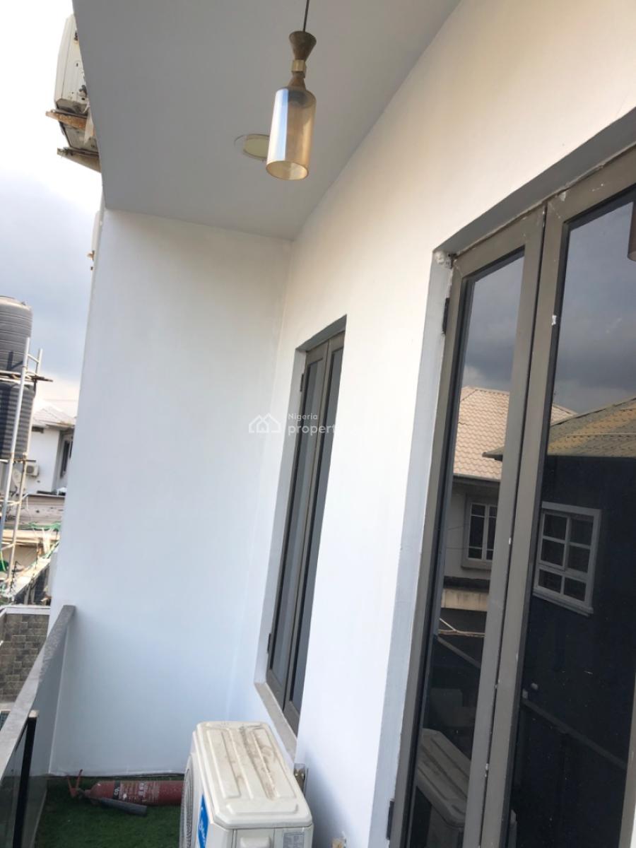 Fully Furnished and Serviced 2 Bedroom Apartment, Lekki Phase 1, Lekki, Lagos, Flat / Apartment for Rent