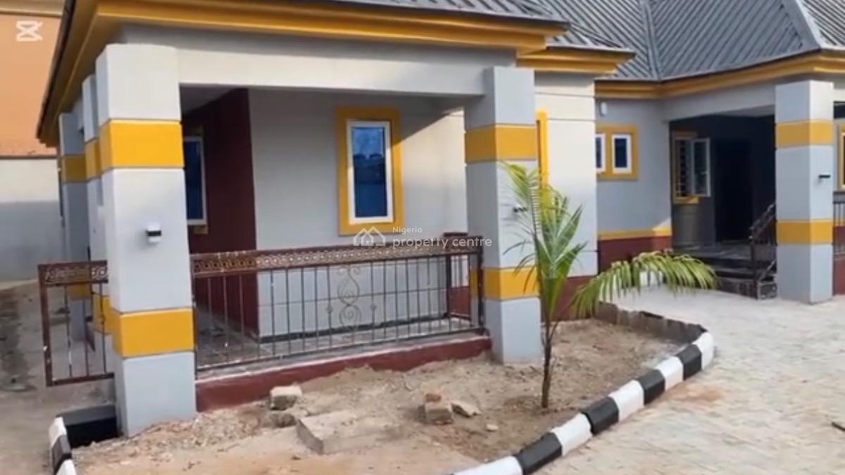 3 Bedroom Bungalow, Isuaniocha, Awka, Anambra, Detached Bungalow for Sale