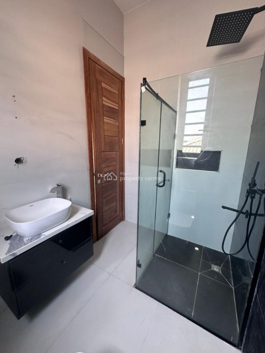 Family Oriented Contemporary 5 Bedroom Detached Home, Ikota, Lekki, Lagos, Detached Duplex for Sale