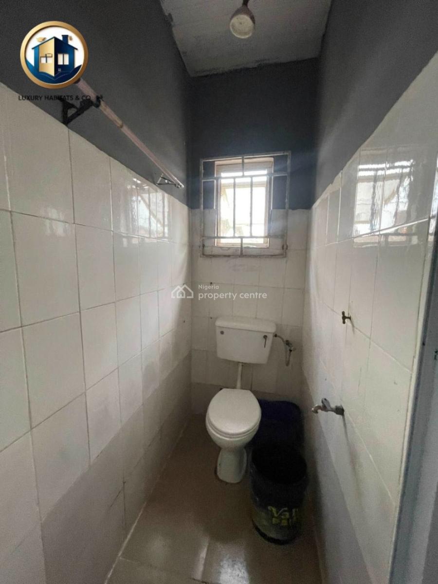 Spacious Self-contain, Atlantic View Estate, Alpha Beach Road, Lekki, Lagos, Flat / Apartment for Rent