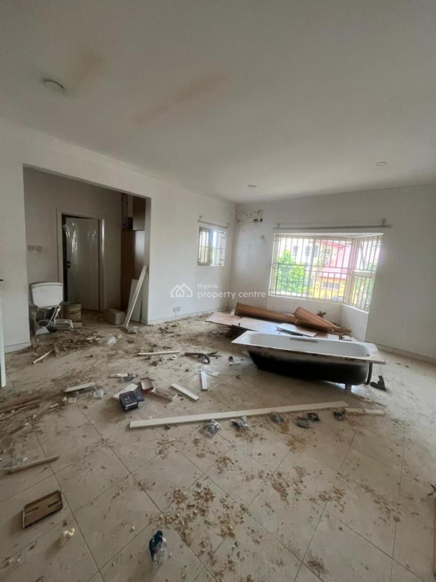 4 Bedroom Semi-detached Duplex with 2 Bq, Lekki Phase 1, Lekki, Lagos, Detached Duplex for Rent