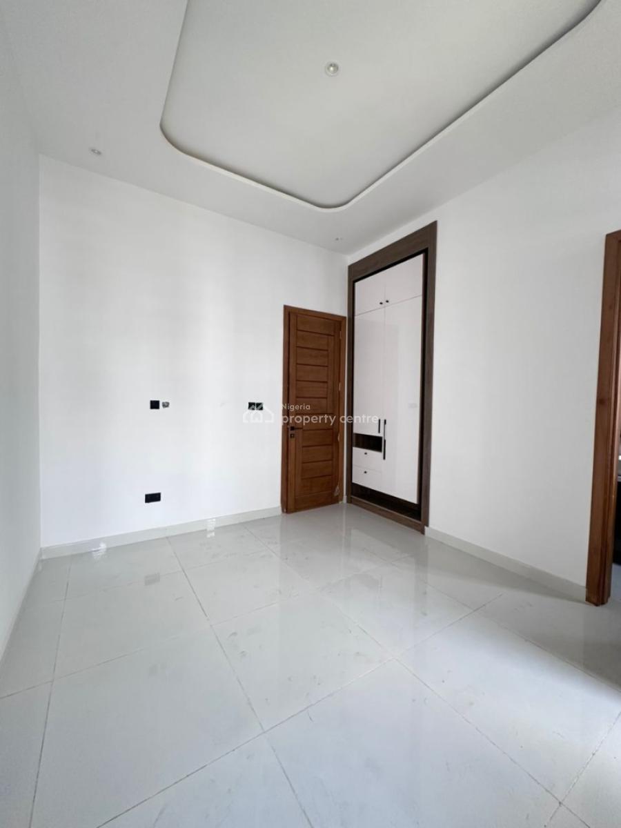 Magnificent 5 Bedroom Detached Home with Bq, Ikota, Lekki, Lagos, Detached Duplex for Sale