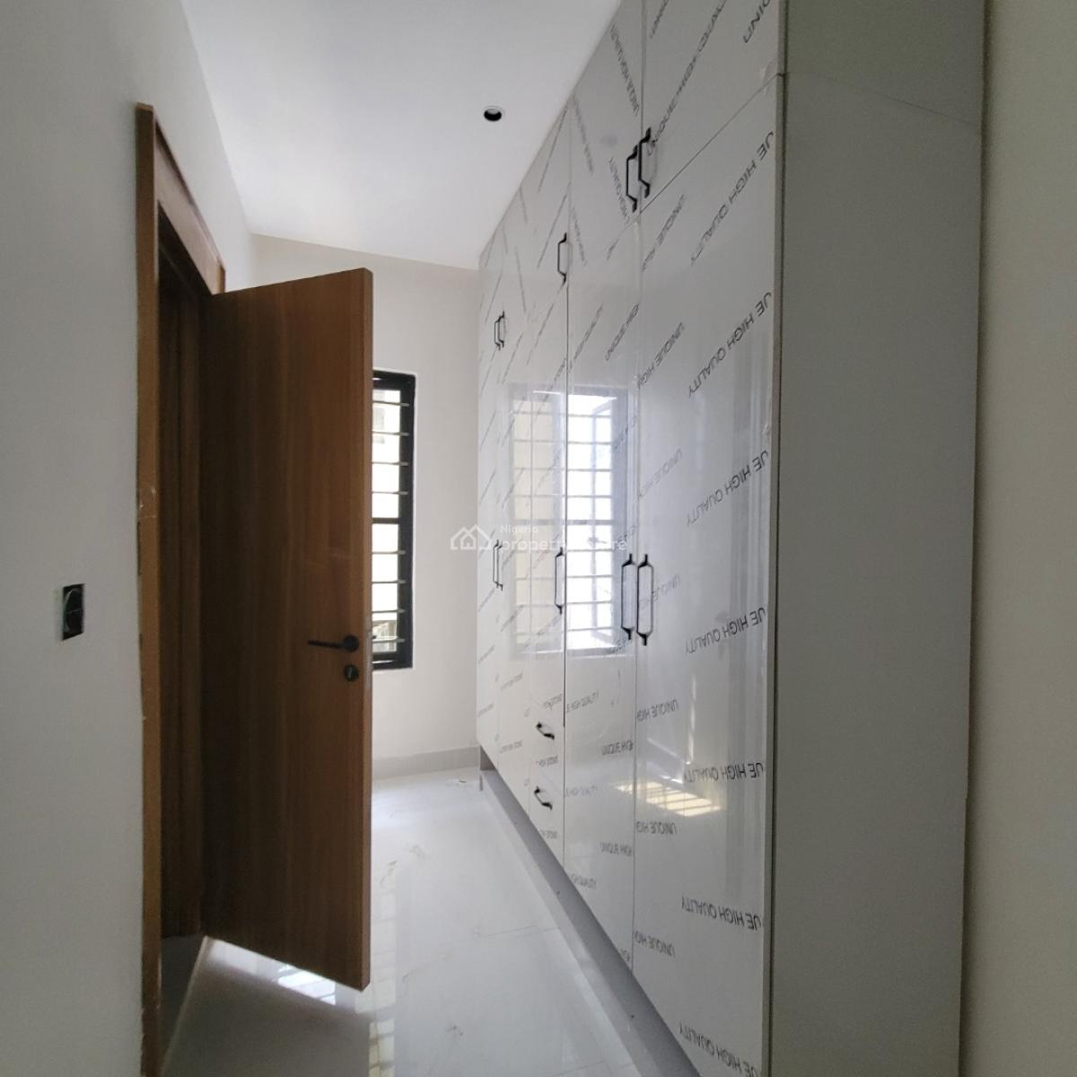 Gorgeous 4 Bedroom Terrace Duplex with All Rooms Ensuite, Ikota, Lekki, Lagos, Terraced Duplex for Sale