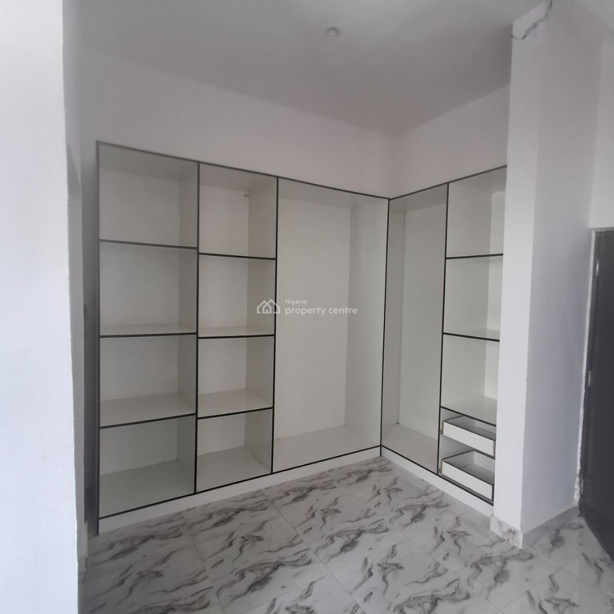 Three Bedroom Terrace, Ajah, Lagos, Terraced Duplex for Sale