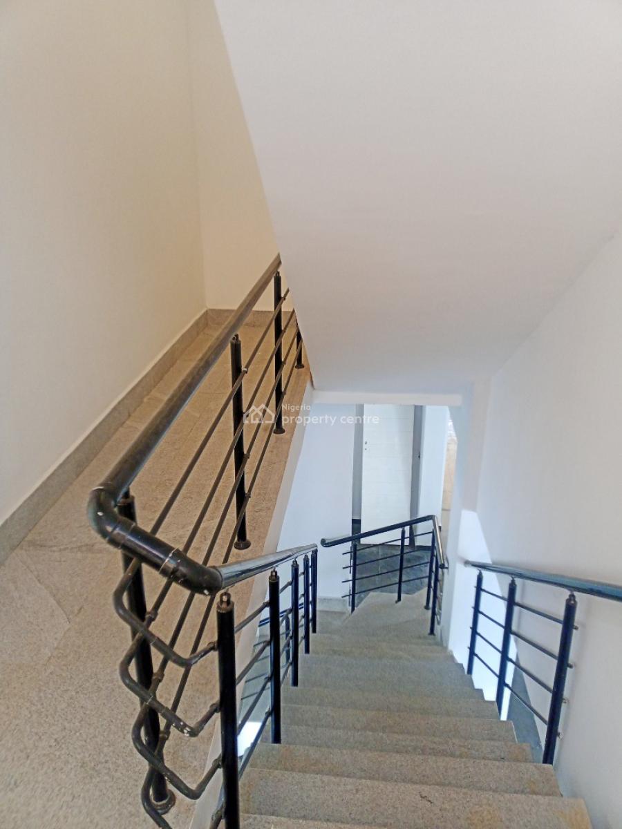 Modern 3 Bedroom Apartment, Off Emma Abimbola Cole, Lekki Phase 1, Lekki, Lagos, Flat / Apartment for Sale