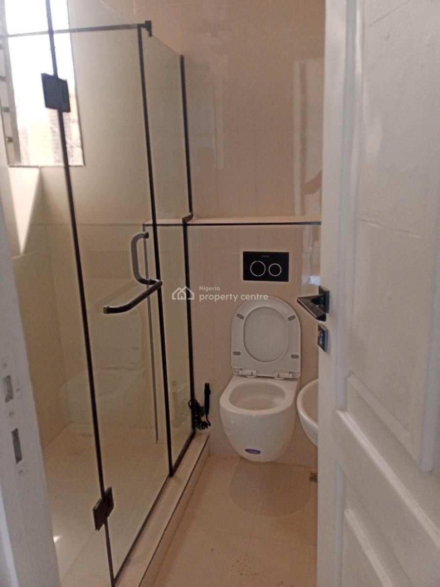 Modern 3 Bedroom Apartment, Off Emma Abimbola Cole, Lekki Phase 1, Lekki, Lagos, Flat / Apartment for Sale