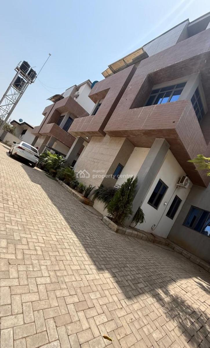 Distress 4 Bedroom Terrace Duplex with Bq, Utako, Abuja, Terraced Duplex for Sale