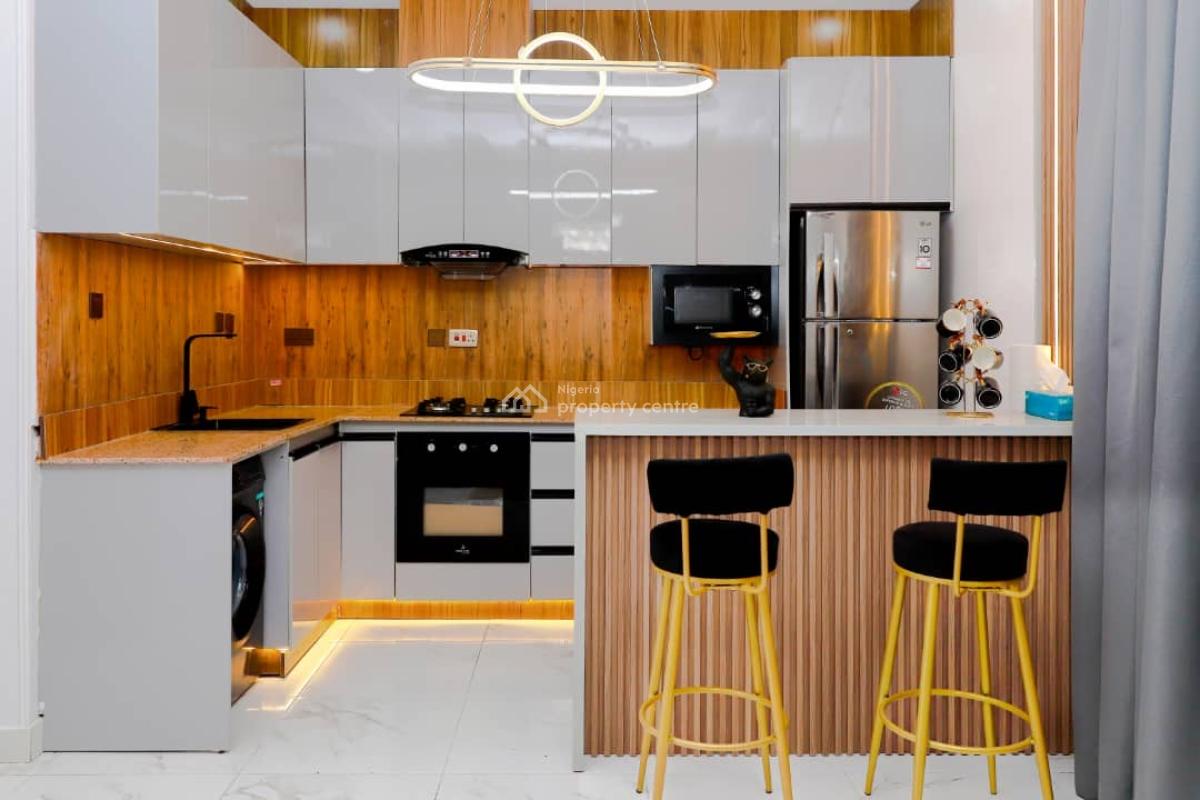 Refined One Bedroom Apartment with Ps 5, Off Kusenla Road, Ikate Elegushi, Lekki, Lagos, Mini Flat (room and Parlour) Short Let