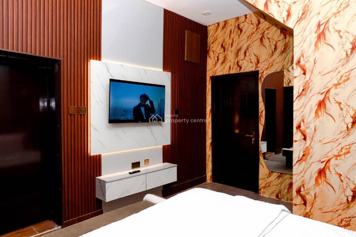 Refined One Bedroom Apartment with Ps 5, Off Kusenla Road, Ikate Elegushi, Lekki, Lagos, Mini Flat (room and Parlour) Short Let