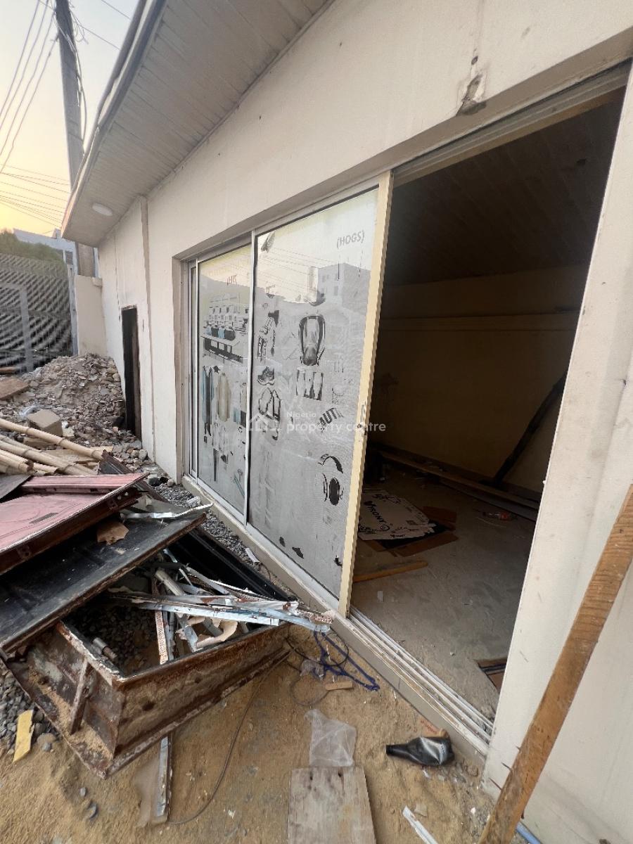 Shop Space Ground Facing The Road Good for Sharwama Etc, Lekki Phase 1, Lekki, Lagos, Shop for Rent