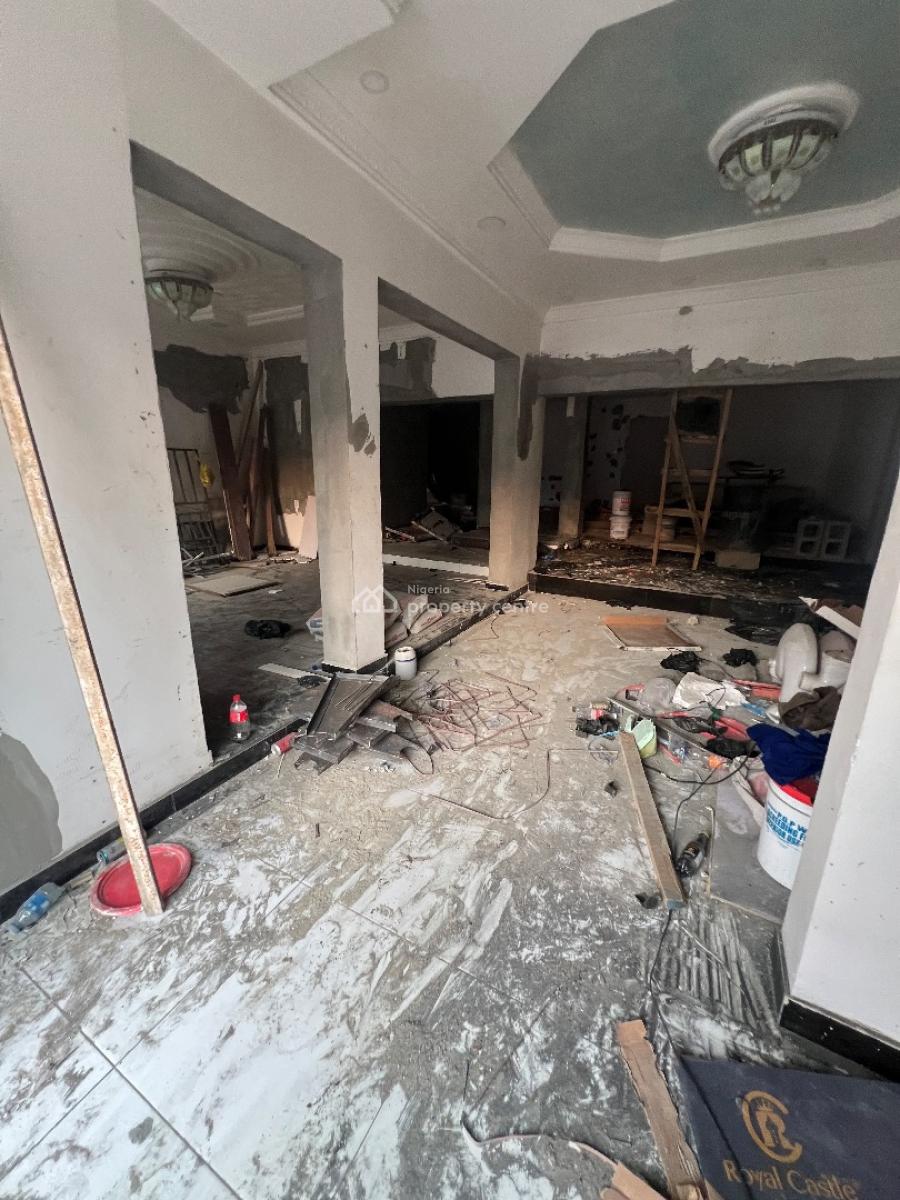 Shop Space Ground Floor, Off Emmanuel Abimbola Cole, Lekki Phase 1, Lekki, Lagos, Shop for Rent