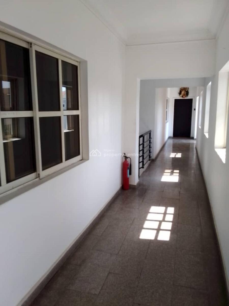 Tastefully Finished 3-bedroom Penthouse Flat with One Room Bq, Parkview, Ikoyi, Lagos, Flat / Apartment for Rent