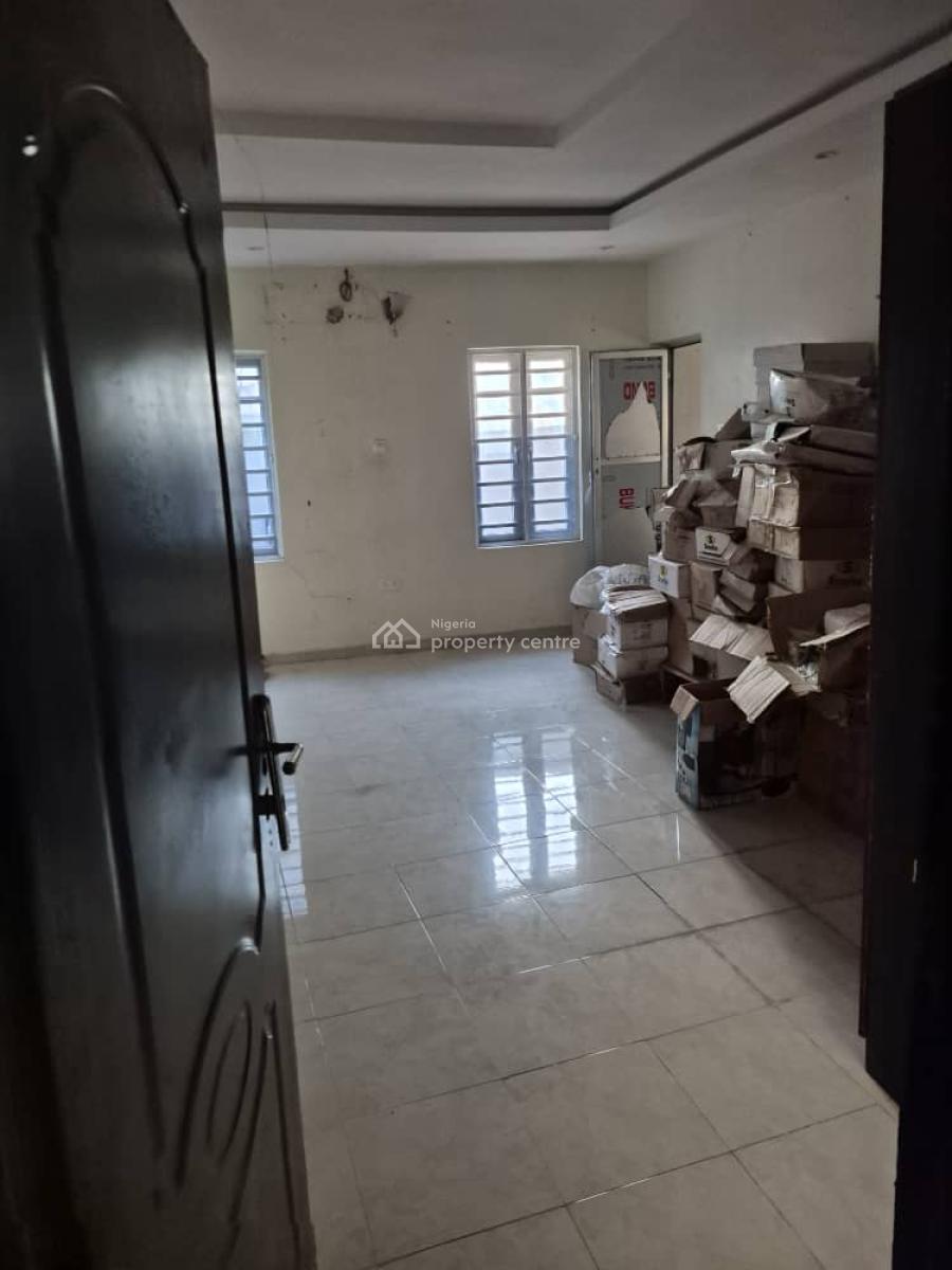 4 Bedrooms Bungalow Alone in a Compound, Good News Estate, Sangotedo, Ajah, Lagos, Detached Bungalow for Sale