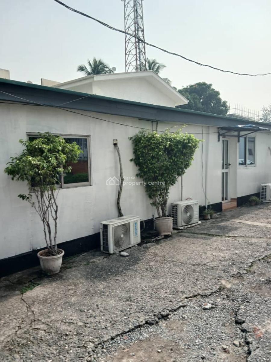 4 Bedroom Duplex+1 (nos) 3br Flat+1(nos)2br Flat+ 1 Nos1br Flat with 4, Off Bishop Abayode Coal Street, Victoria Island (vi), Lagos, Detached Duplex for Sale