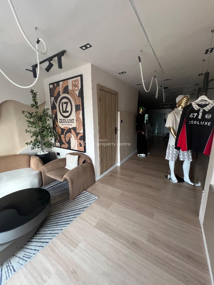 Shop Space Upstairs Facing Road, Emmanuel Abimbola Cole, Lekki Phase 1, Lekki, Lagos, Shop for Rent