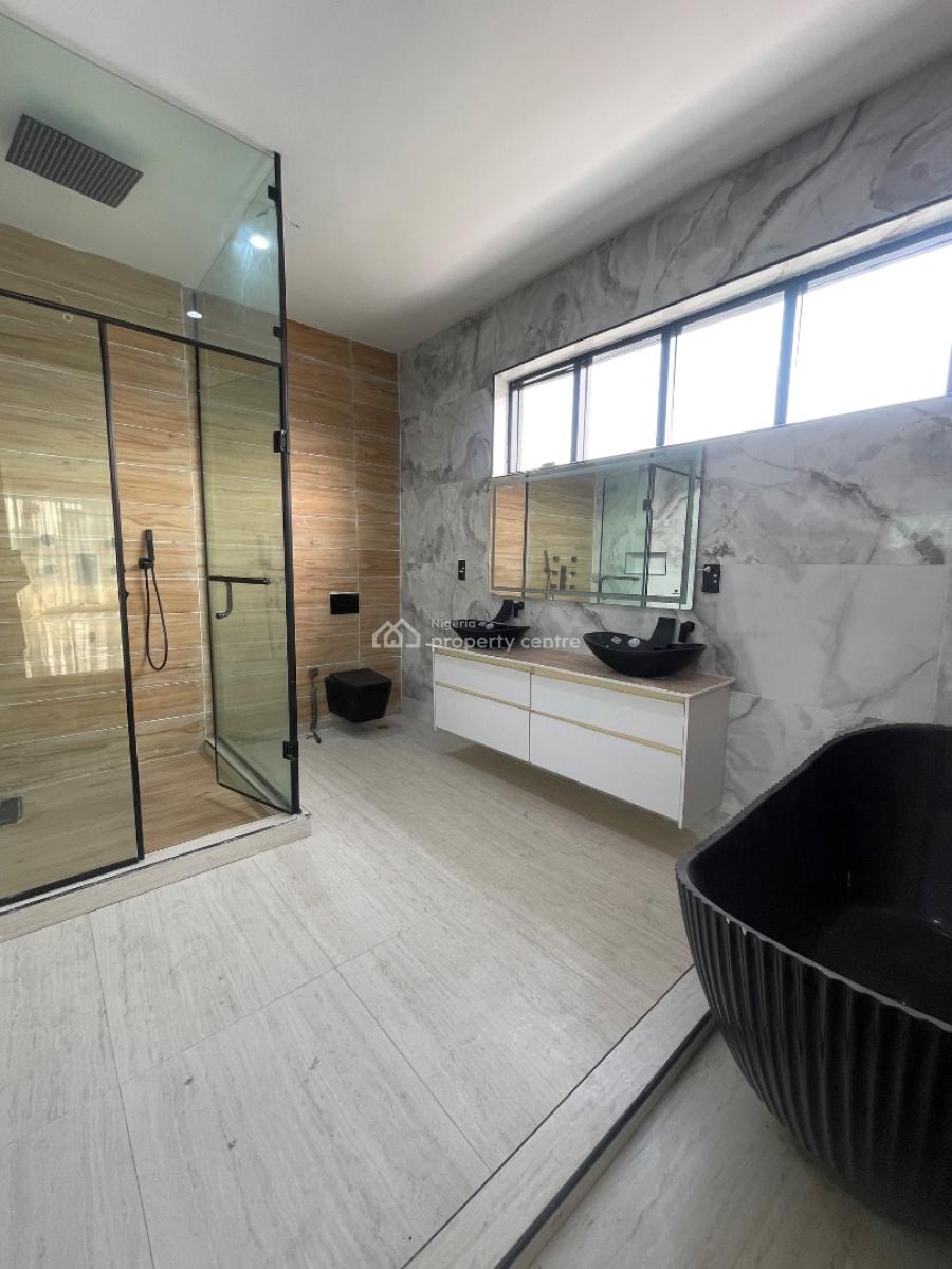 Spacious and Luxury 6 Bedroom with Excellent Facilities, Lekki, Lagos, Detached Duplex for Sale
