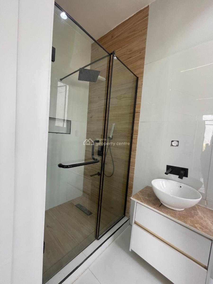 Spacious and Luxury 6 Bedroom with Excellent Facilities, Lekki, Lagos, Detached Duplex for Sale