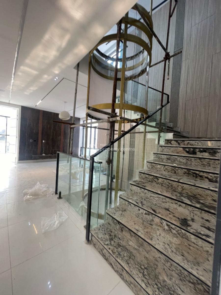 Spacious and Luxury 6 Bedroom with Excellent Facilities, Lekki, Lagos, Detached Duplex for Sale