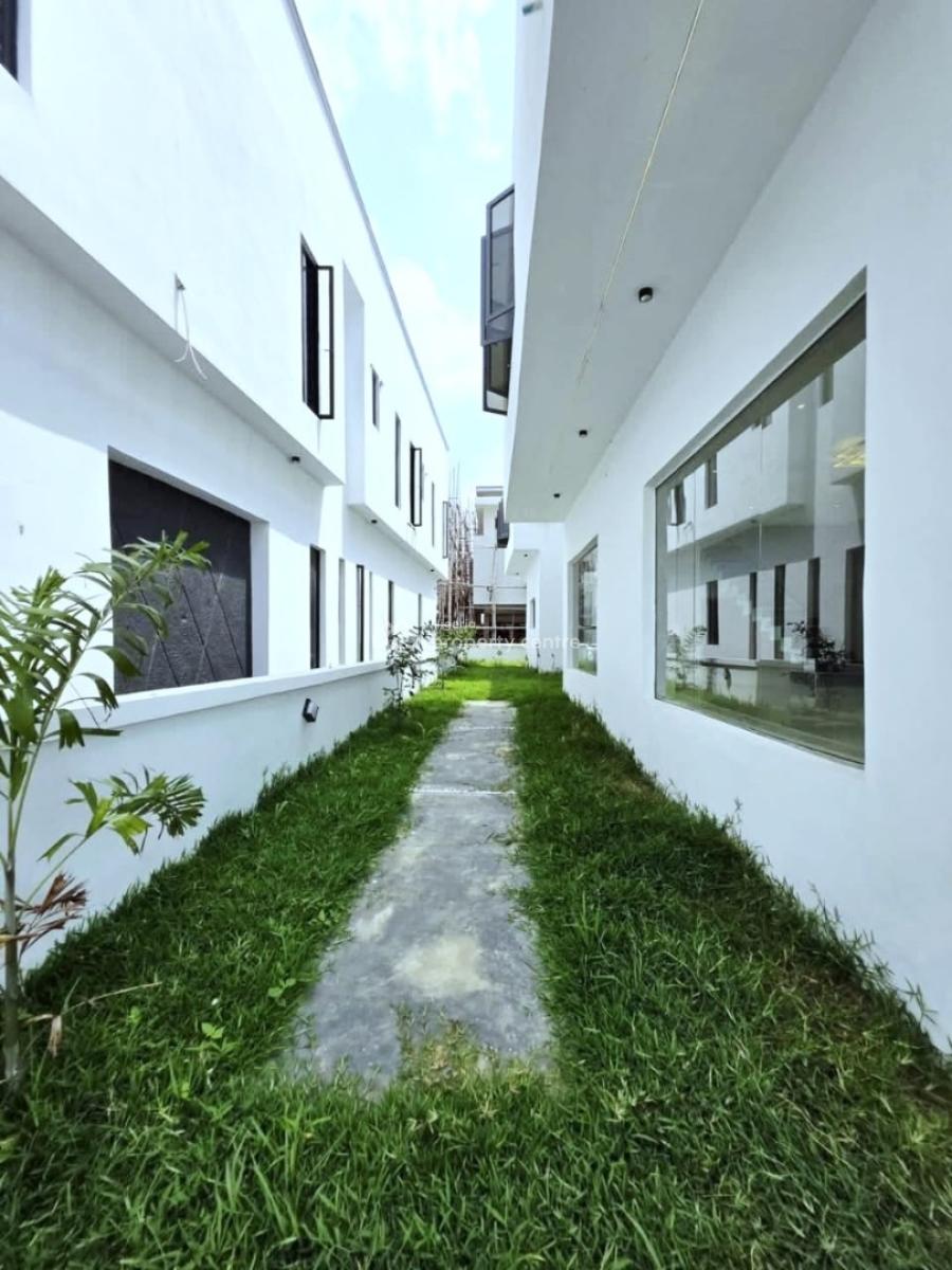 Brand New Luxury 5-bedroom Fully Detached Duplex, Ikota, Lekki, Lagos, Detached Duplex for Sale