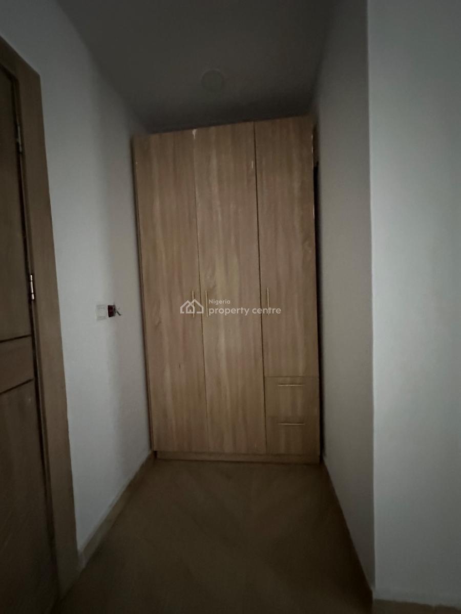 Fully Serviced 2 Bedroom Flat, Ologolo, Lekki, Lagos, Flat / Apartment for Rent