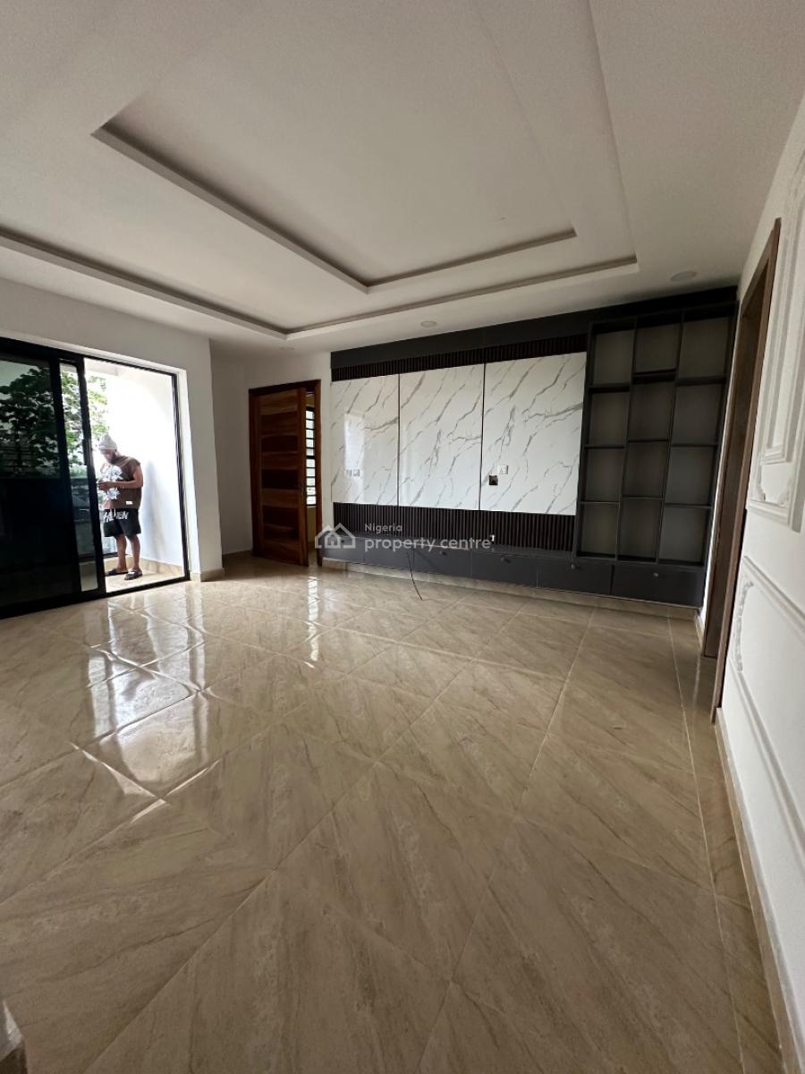 Fully Serviced 2 Bedroom Flat, Ologolo, Lekki, Lagos, Flat / Apartment for Rent