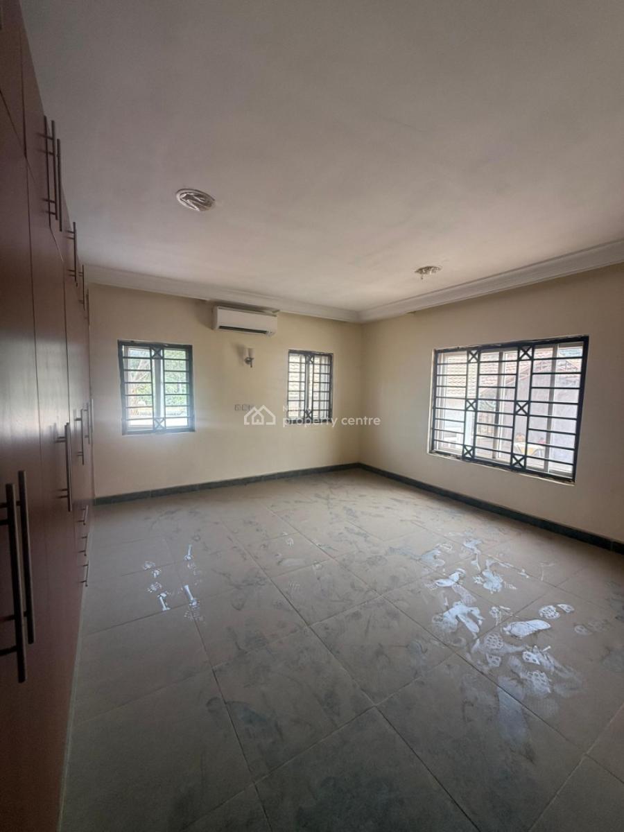 Magnificently Built 5 Bedroom Terrace Dublex with Bq, Life Camp, Abuja, Terraced Duplex for Rent
