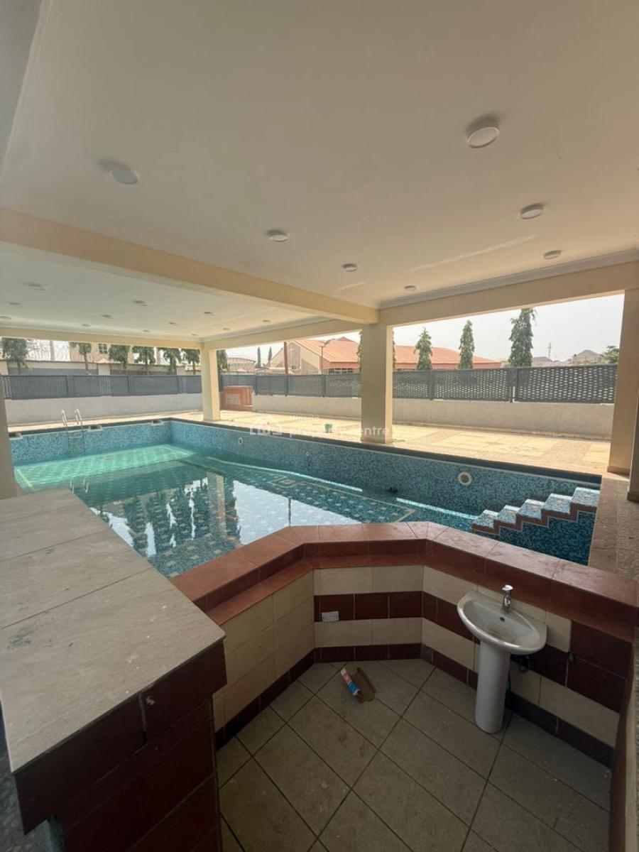 Magnificently Built 5 Bedroom Terrace Dublex with Bq, Life Camp, Abuja, Terraced Duplex for Rent