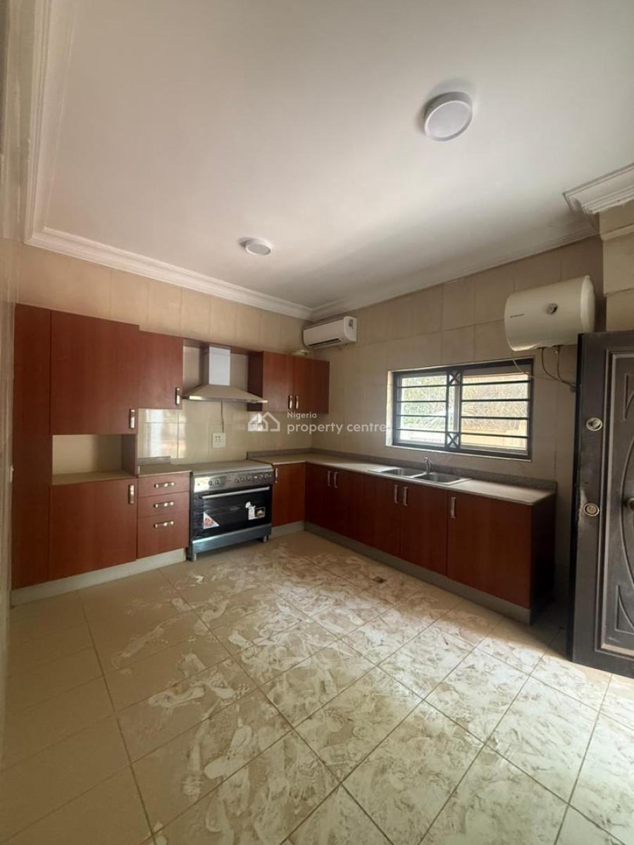 Magnificently Built 5 Bedroom Terrace Dublex with Bq, Life Camp, Abuja, Terraced Duplex for Rent