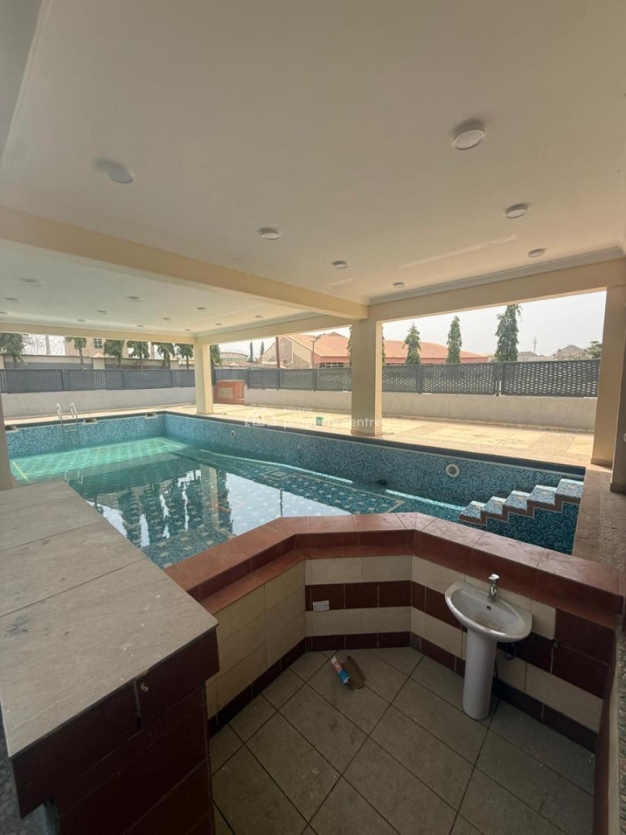 Magnificently Built 5 Bedroom Terrace Dublex with Bq, Life Camp, Abuja, Terraced Duplex for Rent