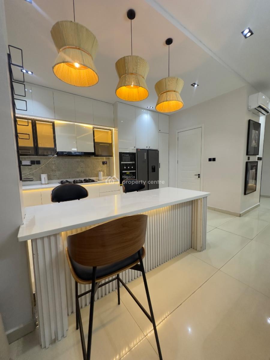 Fully Furnished 3bedroom Apartment, Lekki Phase 1, Lekki, Lagos, Flat / Apartment Short Let