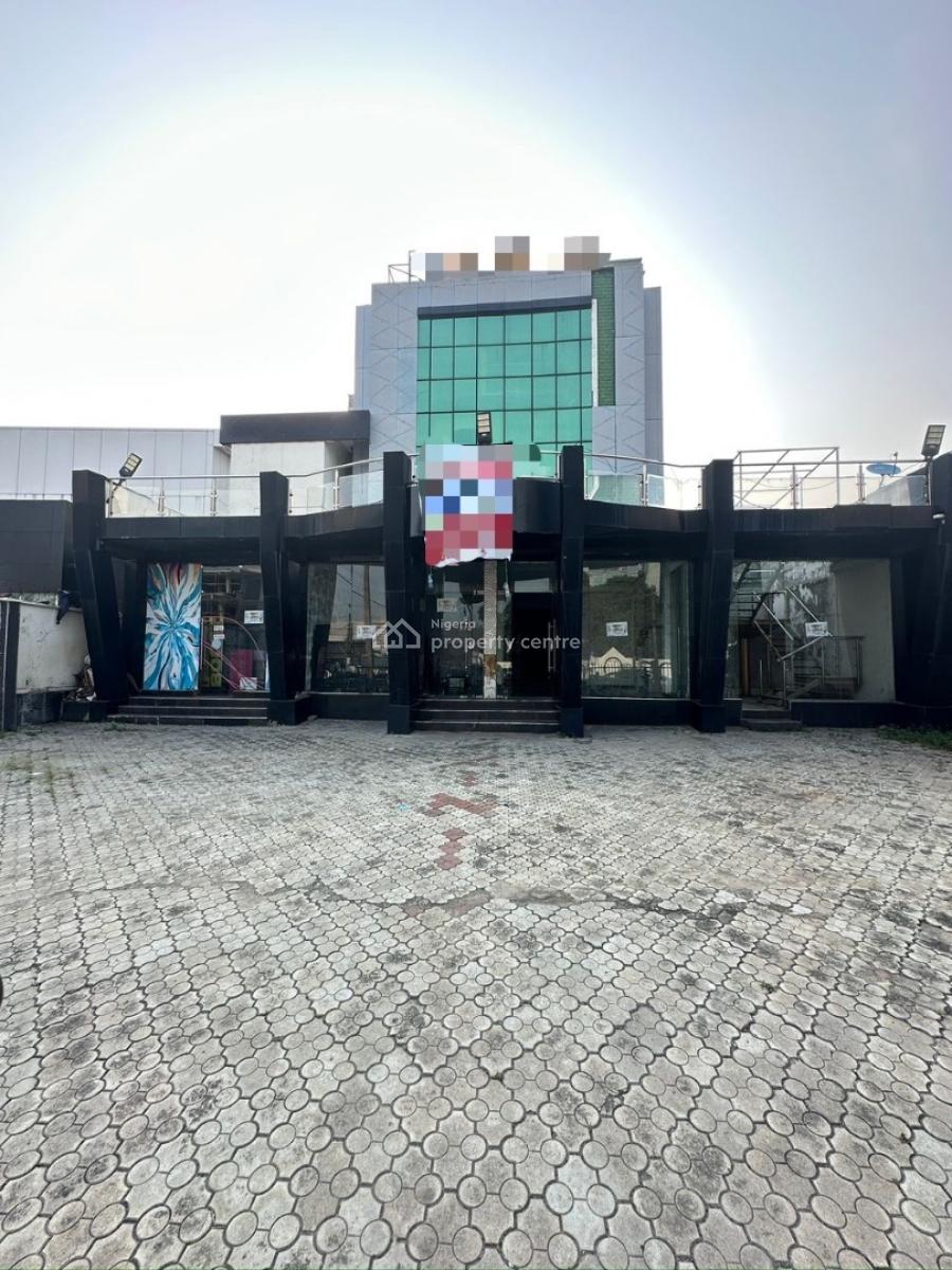 Commercial Building, Victoria Island (vi), Lagos, Office Space for Rent