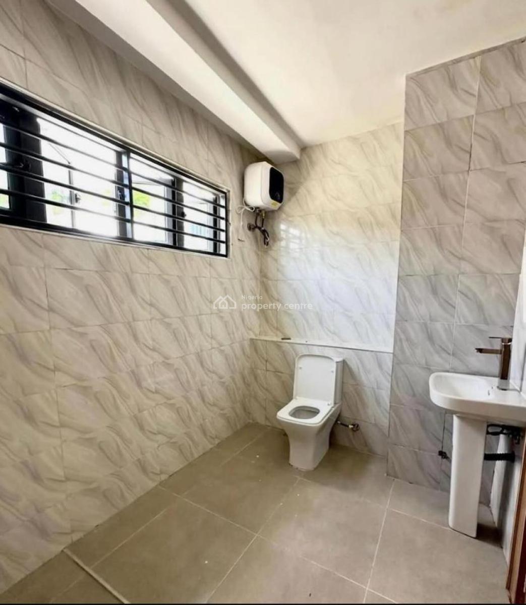 Solidly Built 6bedroom Detached Duplex with Bq in an Estate, Guzape District, Abuja, Detached Duplex for Sale