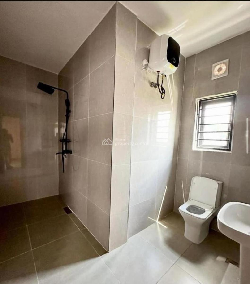 Solidly Built 6bedroom Detached Duplex with Bq in an Estate, Guzape District, Abuja, Detached Duplex for Sale