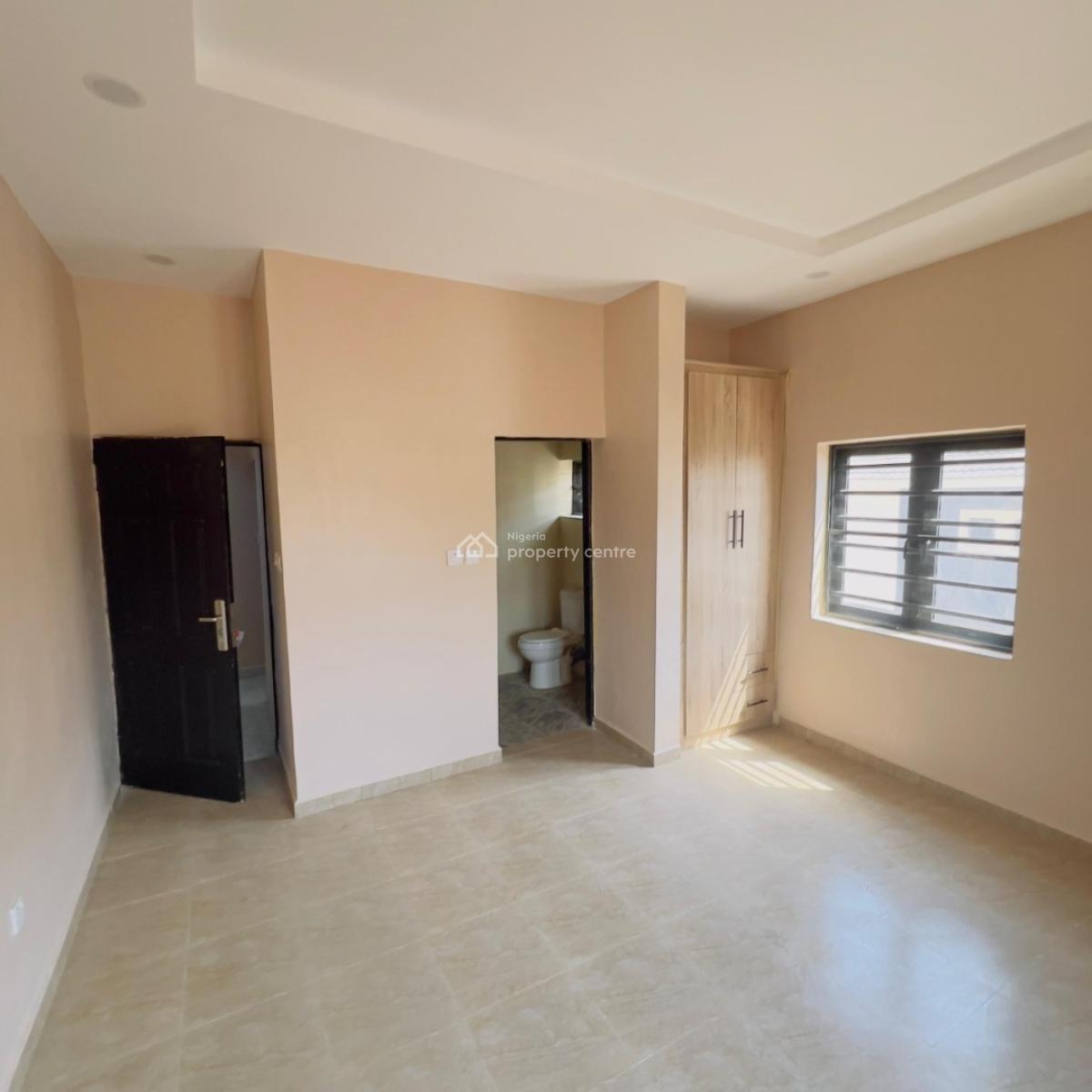 Beautifully Renovated 2 Bedroom, News Engineering, Dawaki, Gwarinpa, Abuja, Flat / Apartment for Rent
