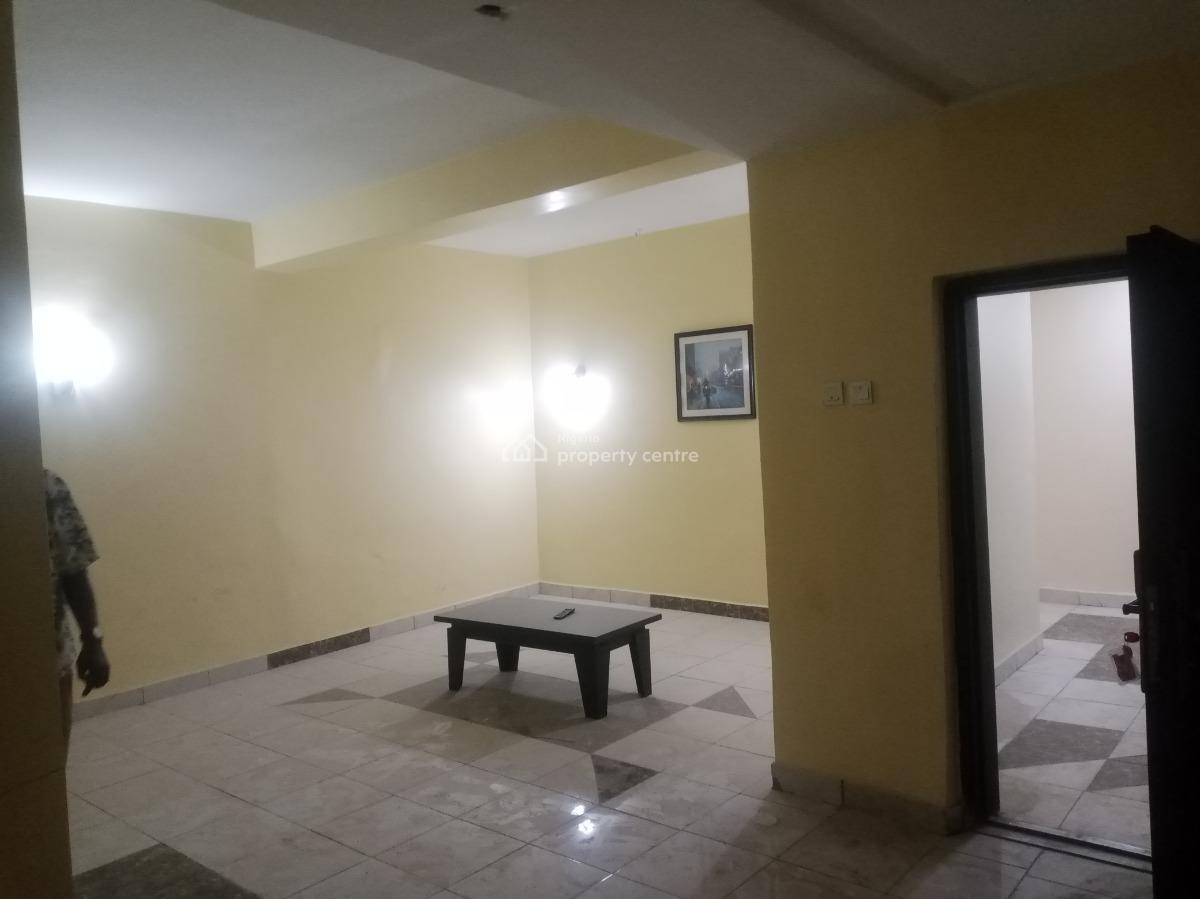 Classic Luxury Spacious 2 Bedroom Apartment, Utako, Abuja, Flat / Apartment for Rent