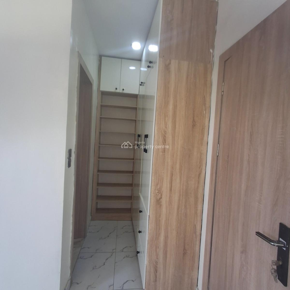 Four Bedroom Terrace, Ajah, Lagos, Terraced Duplex for Sale