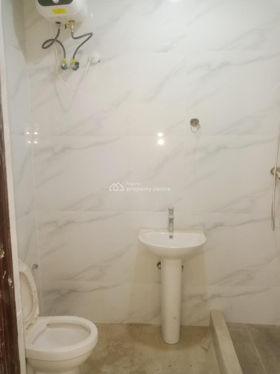 Newly Built Classic Luxury Spacious 2 Bedroom Apartment, Utako, Abuja, Flat / Apartment for Rent