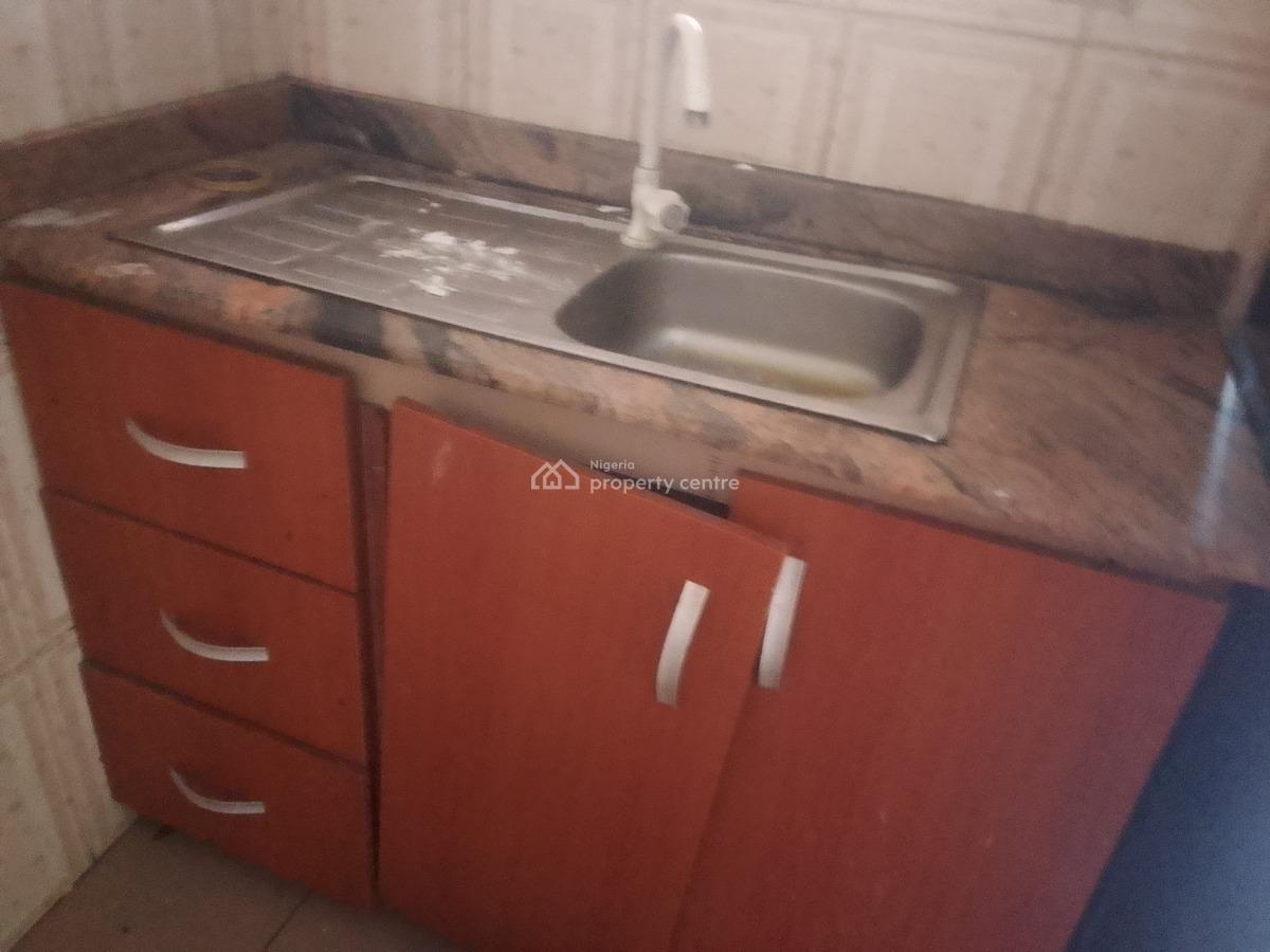 Spacious Luxury 2 Bedroom Flat with Excellent Features, Catholic Mission Road, Ogombo, Ajah, Lagos, Flat / Apartment for Rent