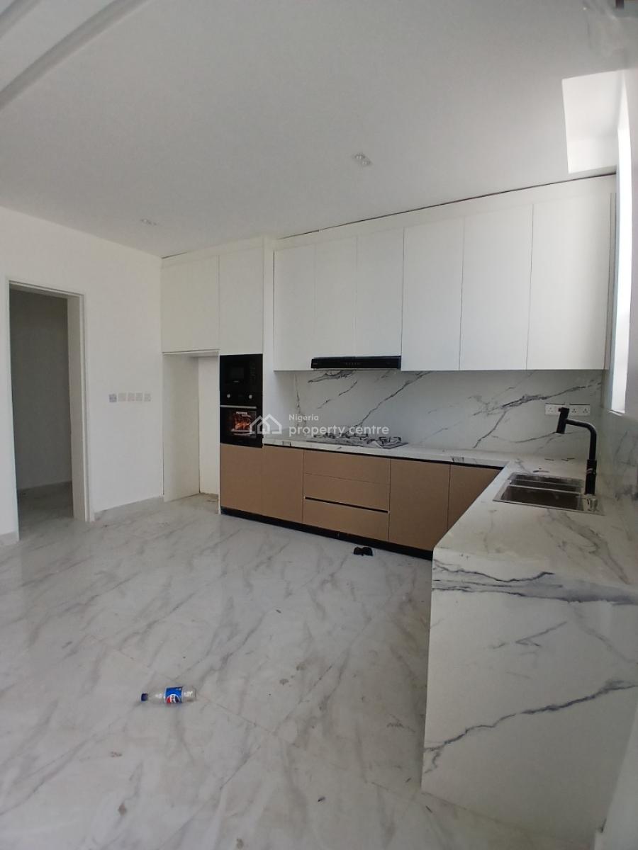 2 Bedroom Flat, Lekki Phase 1, Lekki, Lagos, Flat / Apartment for Sale