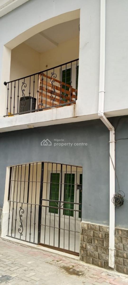 Nicely Built 3 Bedroom Apartment, Treasure Estate, Sangotedo, Ajah, Lagos, Flat / Apartment for Rent